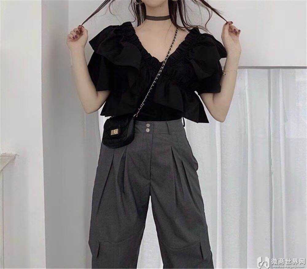 广州十三行女装 服装女装运动服微商特供厂家货