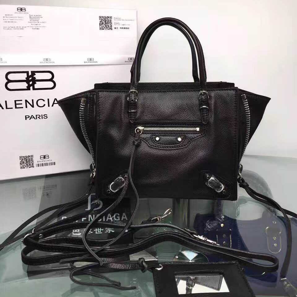 包包品牌balenciaga经典蝙蝠包