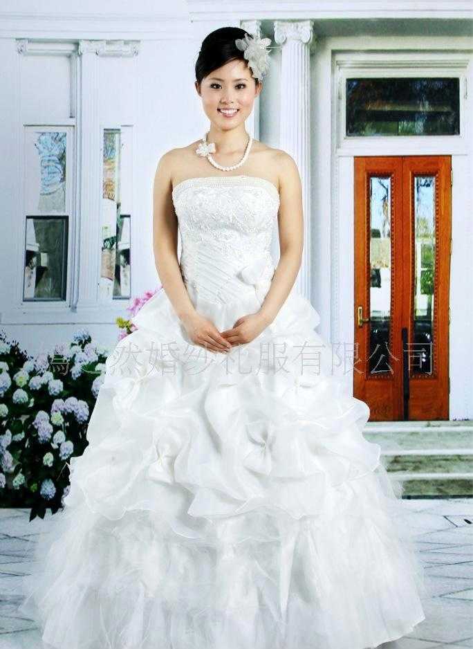 批发供应优质中婚纱礼服 韩版公主婚纱 拖尾 可来样定制