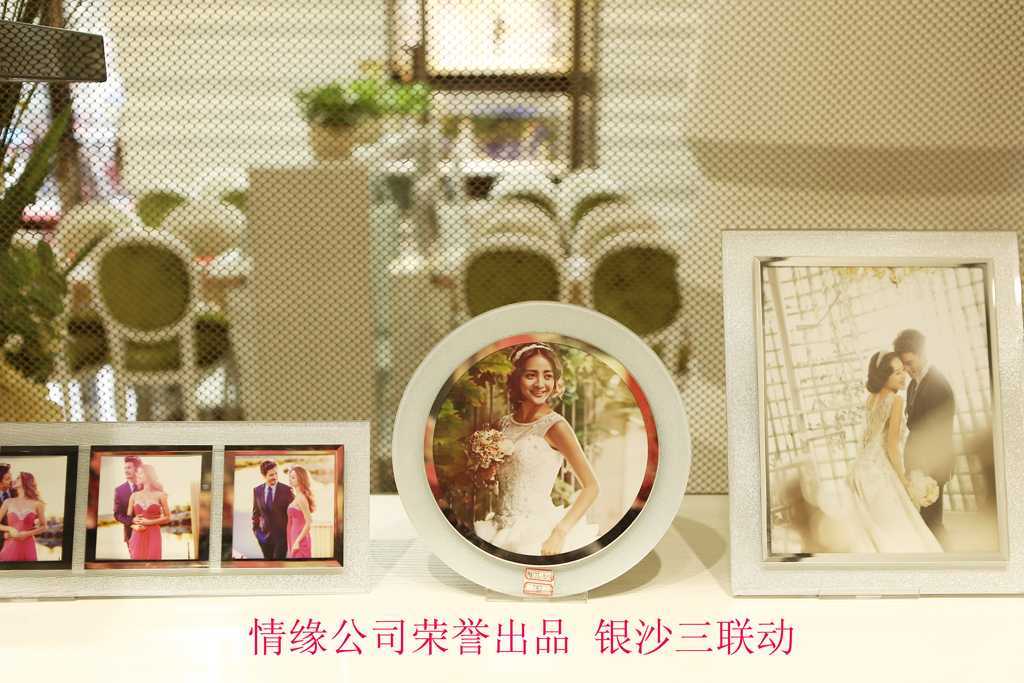 供应荣誉出品放大摆台婚纱摄影个性写真婚纱写真