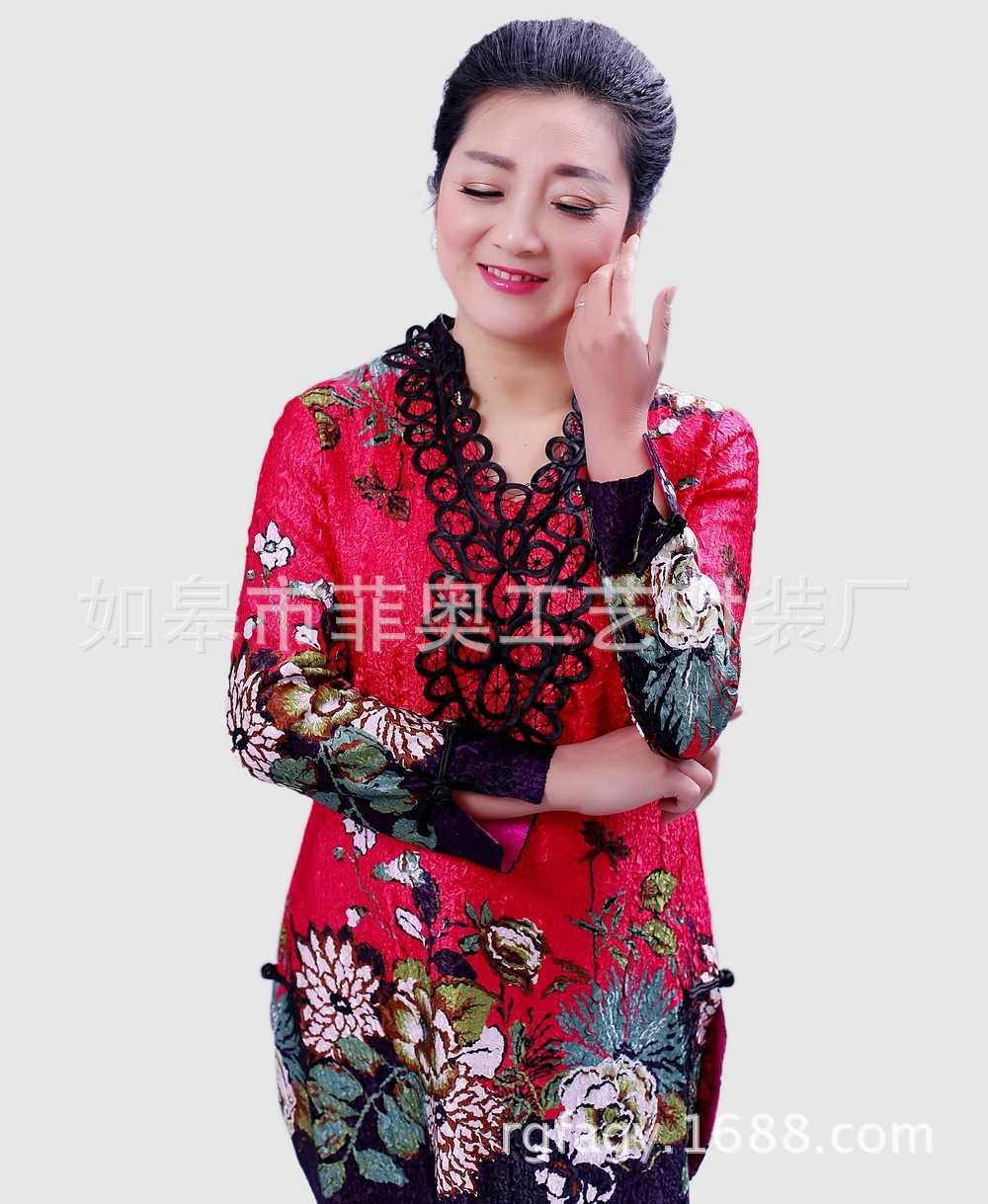 厂家批发 中国风时尚中老年女装真丝皱褶妈妈装手工编花边旗袍