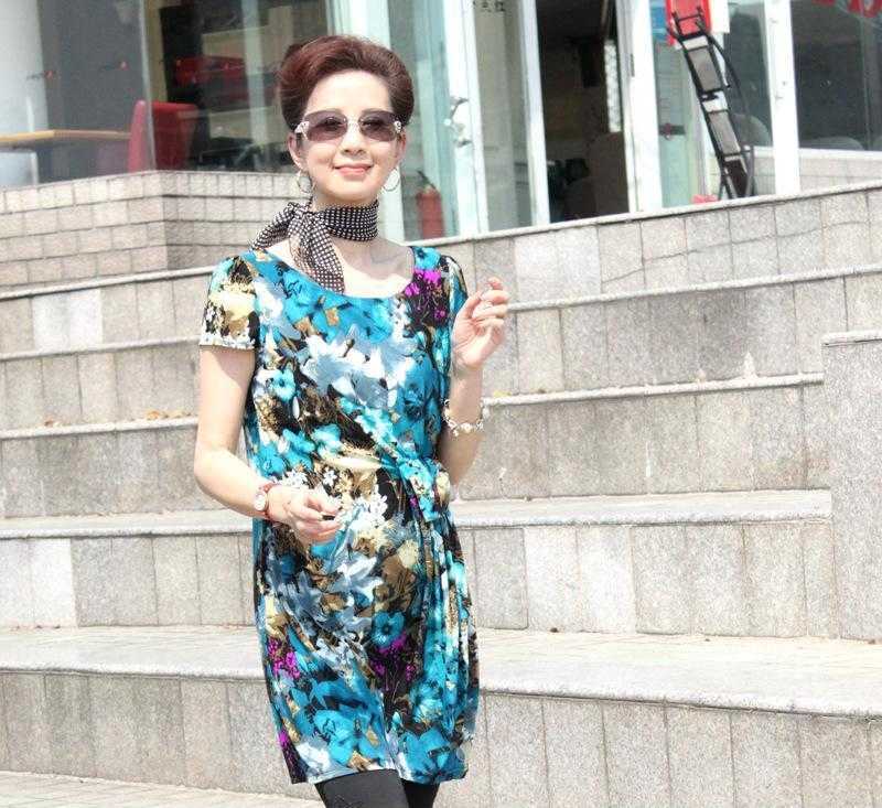 中老年冰丝连衣裙中老年女装夏季老年人裙子妈妈装夏装